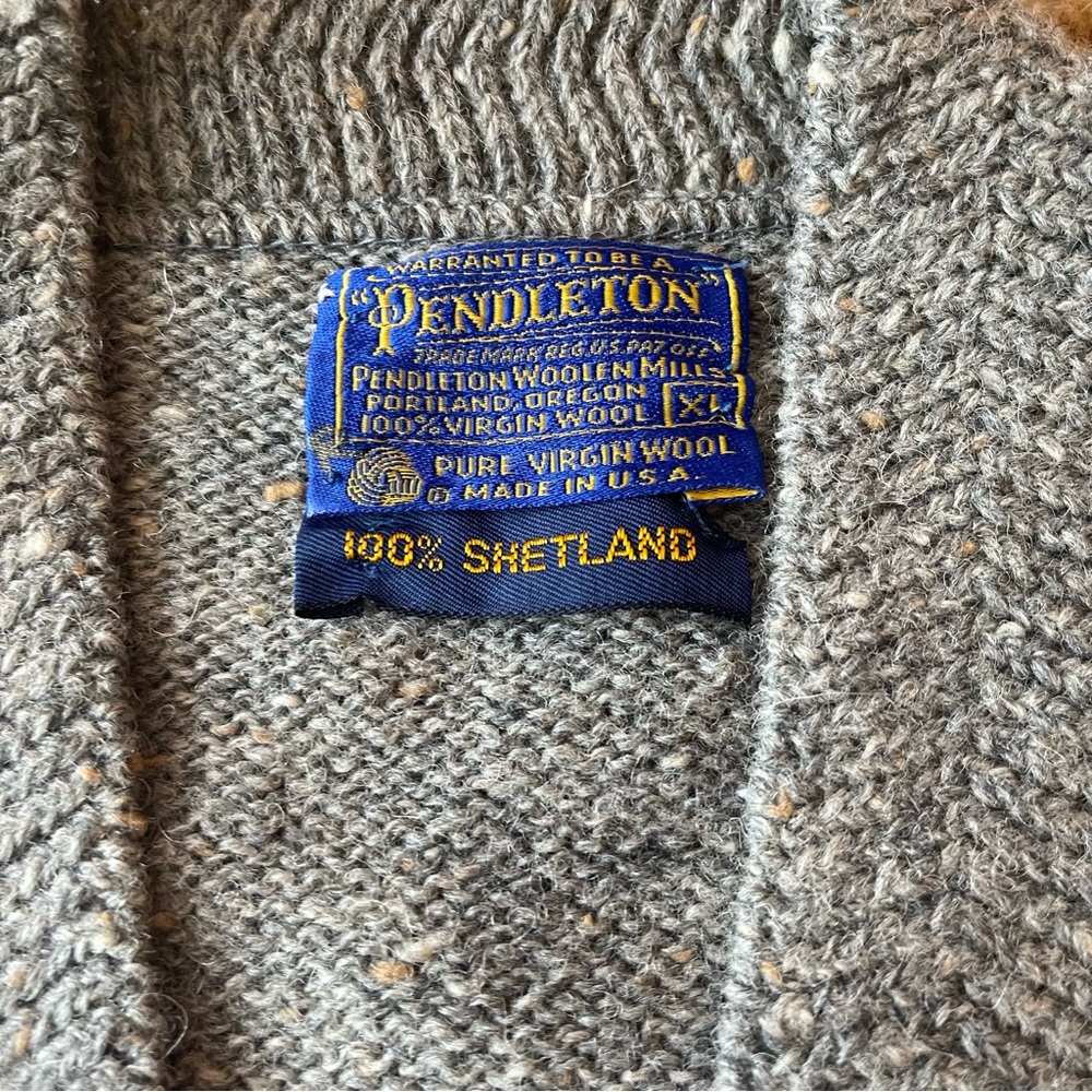 Vintage Pendleton Fair Isle Wool V Neck Sweater - Picture 2 of 6